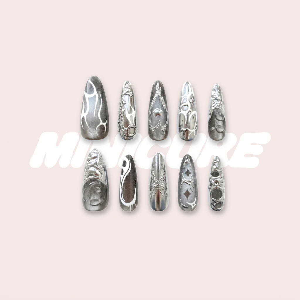 Obsidian Heart – Black-to-Silver Liquid Metal Long Oval Press-On Nails (Mirror + 3D Texture)