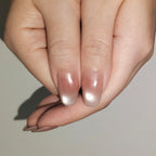 Moonstone Glow – Apricot Pink Medium Oval Press-On Nails (Pearl Powder Luminous Pearlescent Sheen)