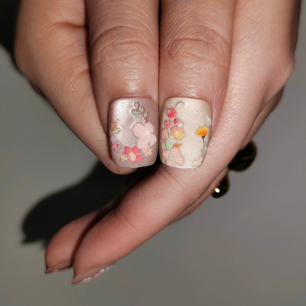 Matte Bouquet – Dusty Rose & Taro Purple Short Square Press-On Nails (Matte + Pearl Glow)