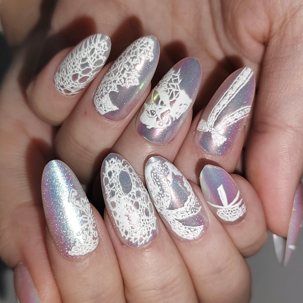Lavender Lace – Lavender Lace-Inspired Press-On Nails (Soft Romantic Glow)