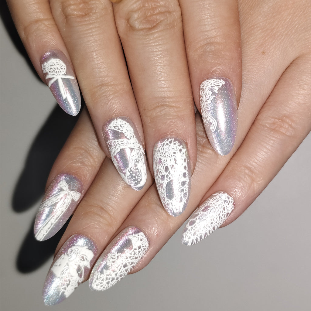 Lavender Lace – Lavender Lace-Inspired Press-On Nails (Soft Romantic Glow)