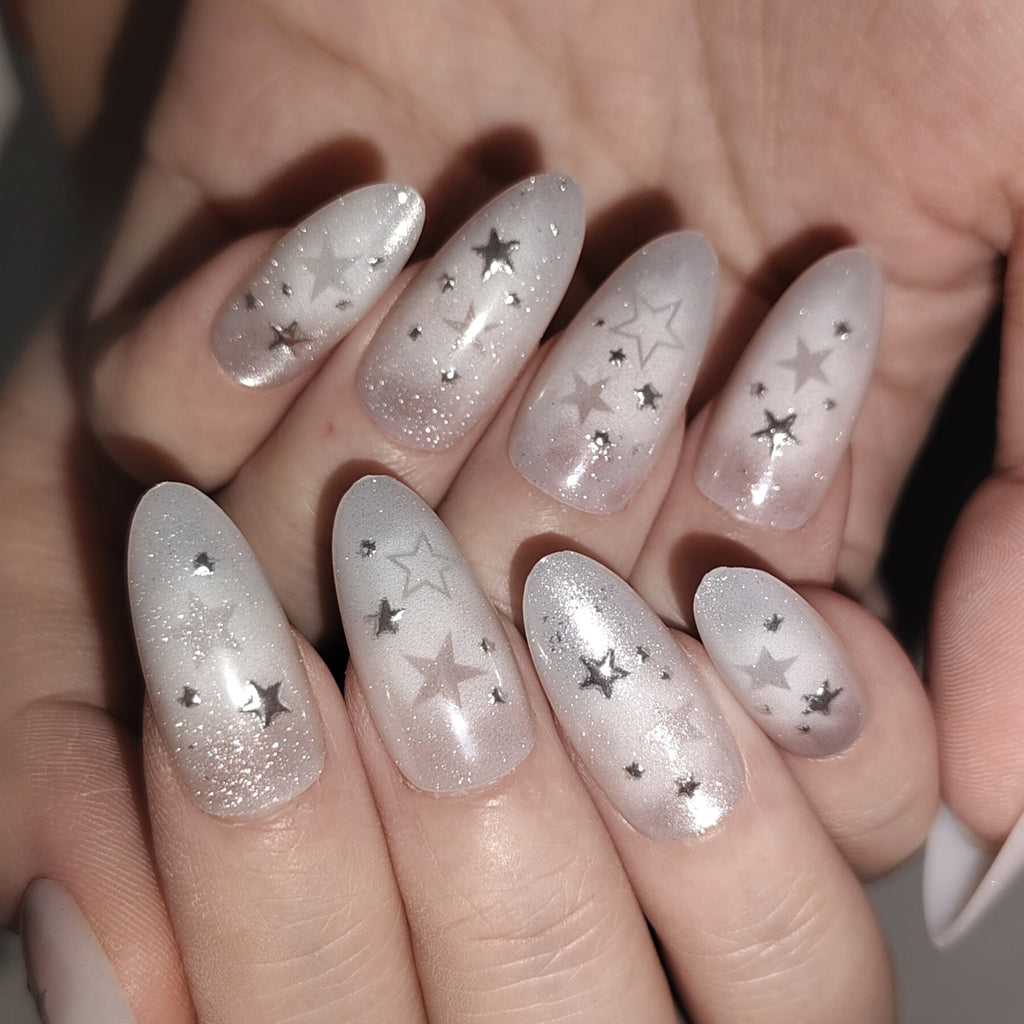 Silver Starlight – Silver Shimmer “Starry” Press-On Nails (High-Impact Sparkle Look)
