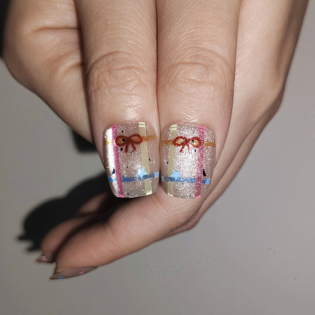 Candy Confetti – Nude-Pink Grid Short Square Press-On Nails (Mirror Powder Metallic Sheen, Y2K Sweet-Cool)